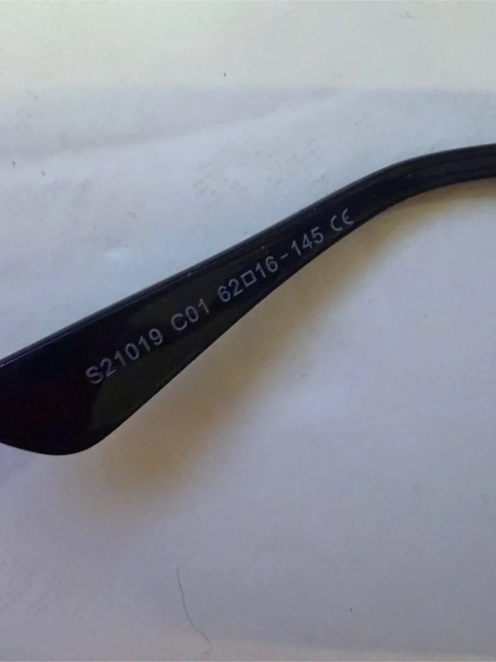 Vintage-Inspired Rimless Square Sunglasses Black & Gold